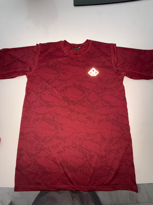 maroon stretch tee